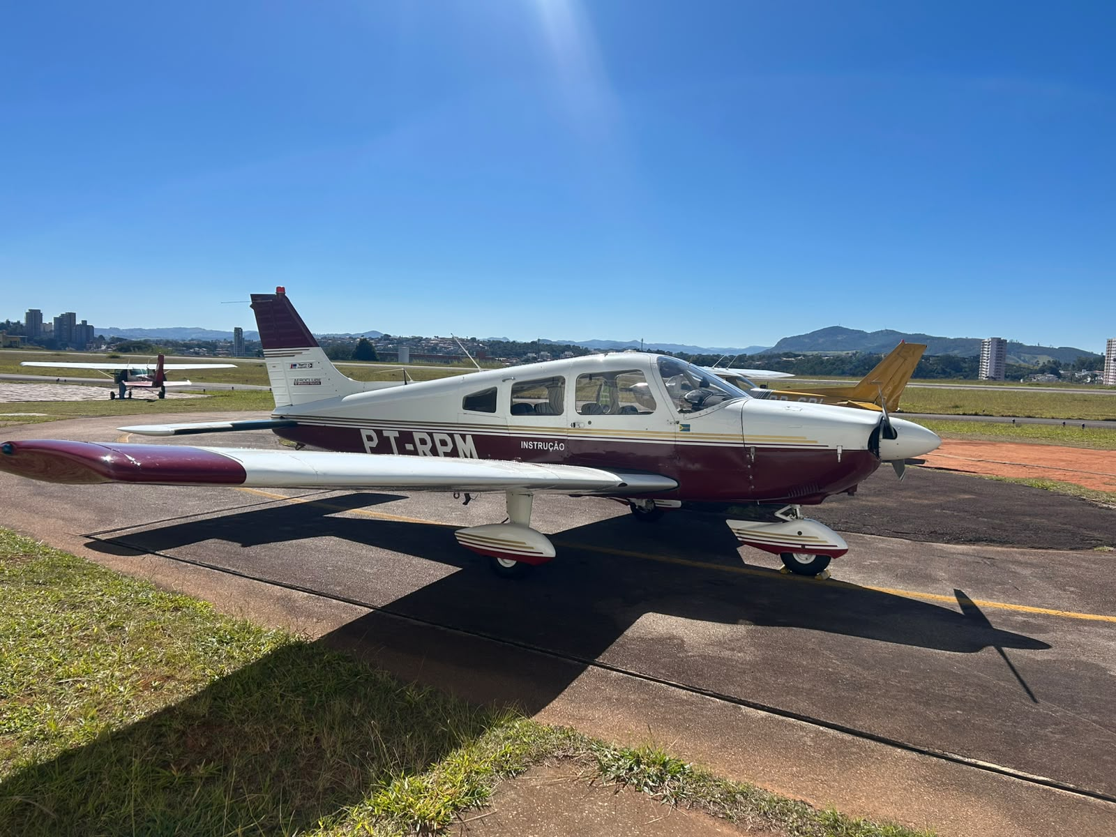 Aeronave Tupi Lateral